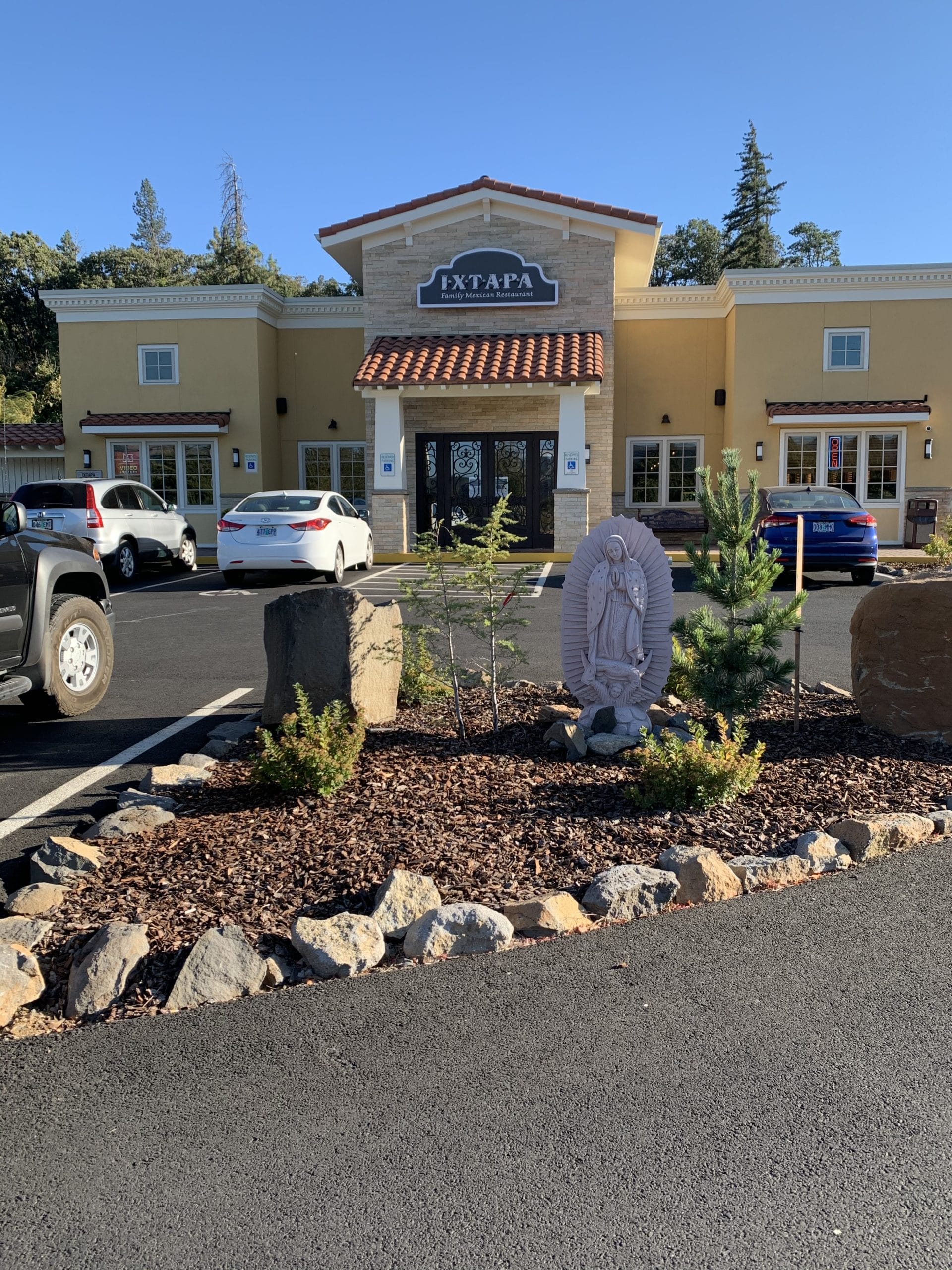Places to Eat Hood River Ixtapa Mexican Restaurant Sept 8, 2020